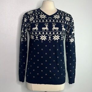 WSGYJ winter rain deer and snowflake sweater, size small navy blue and white